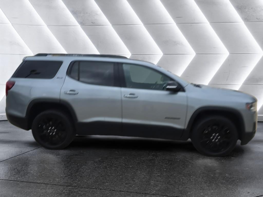 Used 2023 GMC Acadia SLT SUV
