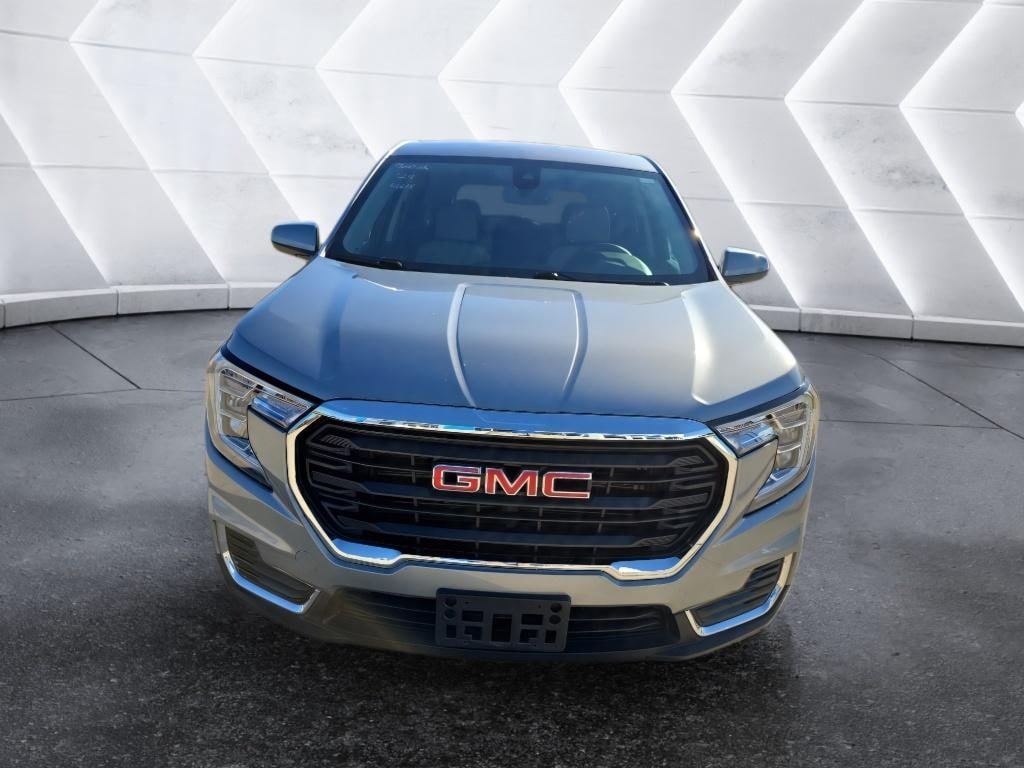 Used 2024 GMC Terrain SLE SUV