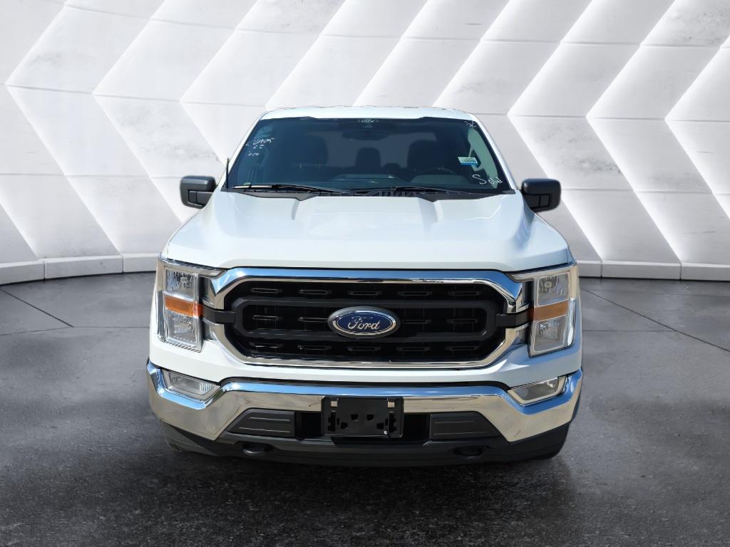 2022 Ford F-150 XL photo 2