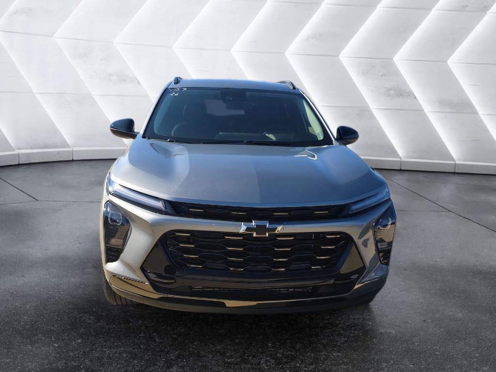 2026 Chevrolet Trax ACTIV photo 2