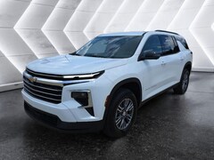 2025 Chevrolet Traverse LT SUV