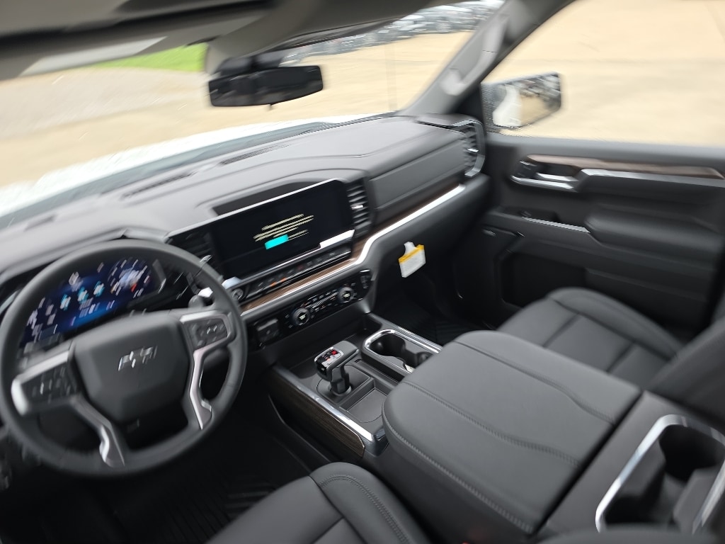 2026 Chevrolet Silverado 1500 RST - Photo 9