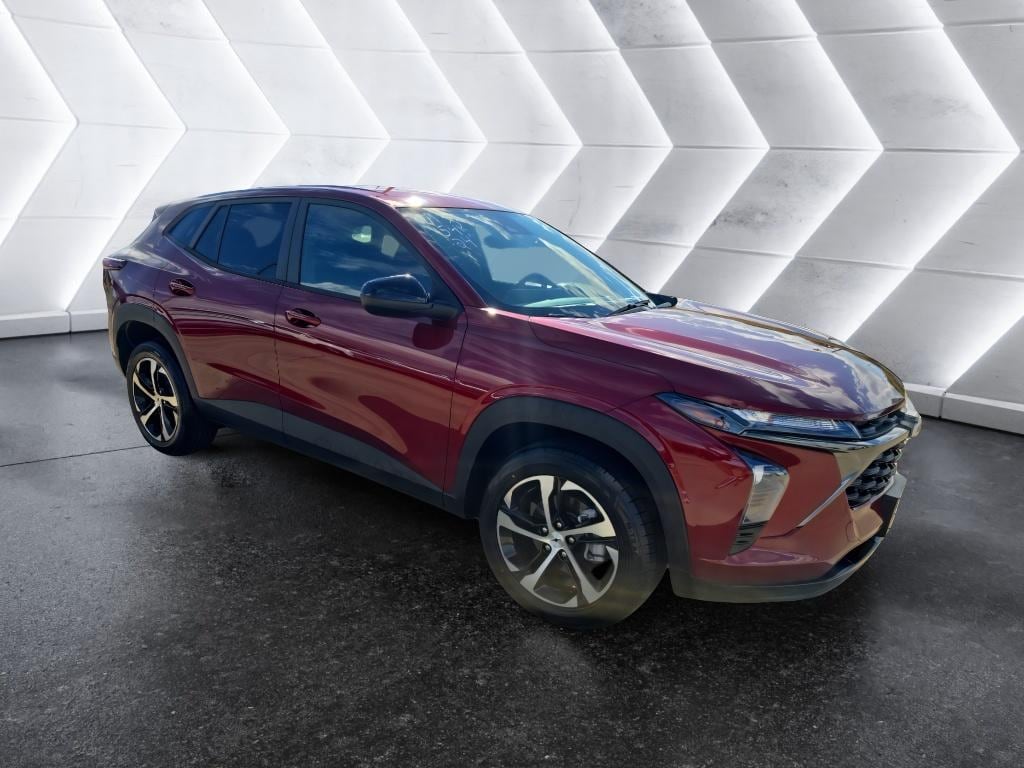 Used 2024 Chevrolet Trax 1RS SUV