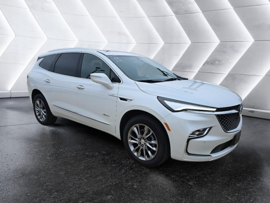 Used 2022 Buick Enclave Avenir SUV