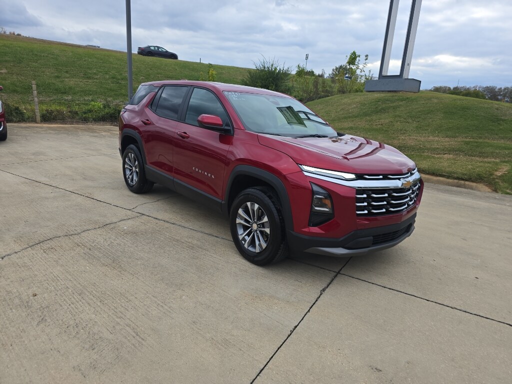 Used 2026 Chevrolet Equinox LT SUV