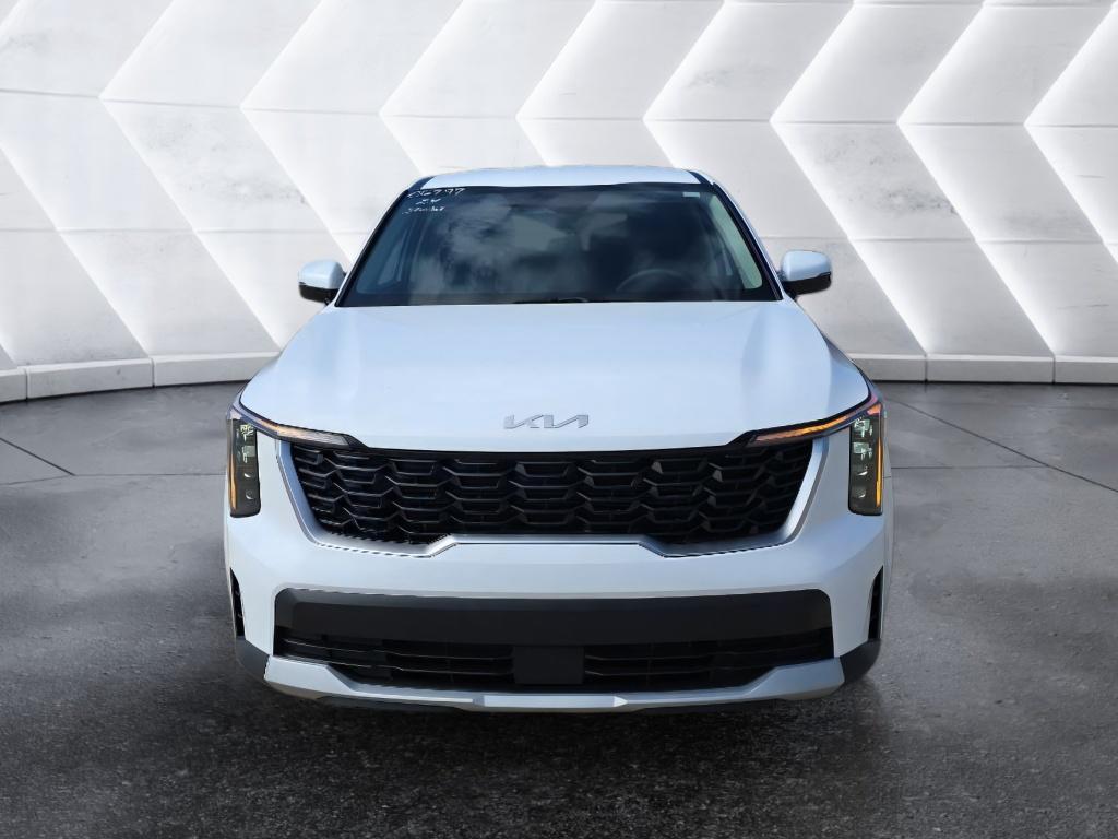 Used 2024 Kia Sorento LX with VIN 5XYRG4JC8RG308298 for sale in New Albany, MS