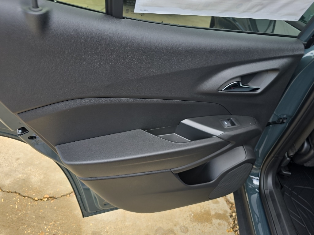 2026 Chevrolet Trax LT - Photo 11
