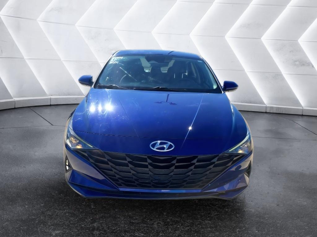 Used 2021 Hyundai Elantra SE with VIN 5NPLL4AG3MH032943 for sale in New Albany, MS