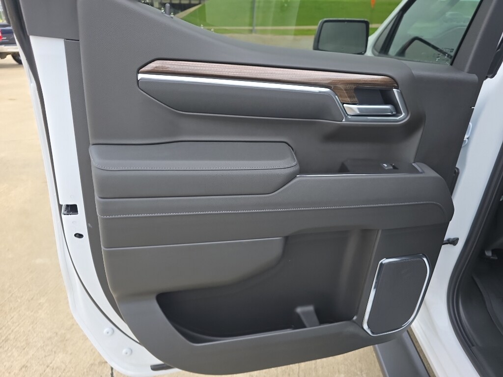 2026 Chevrolet Silverado 1500 RST - Photo 11