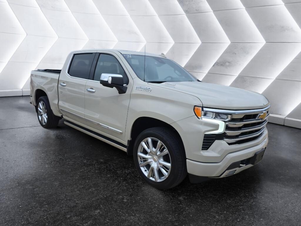 New 2026 Chevrolet Silverado 1500 High Country Truck