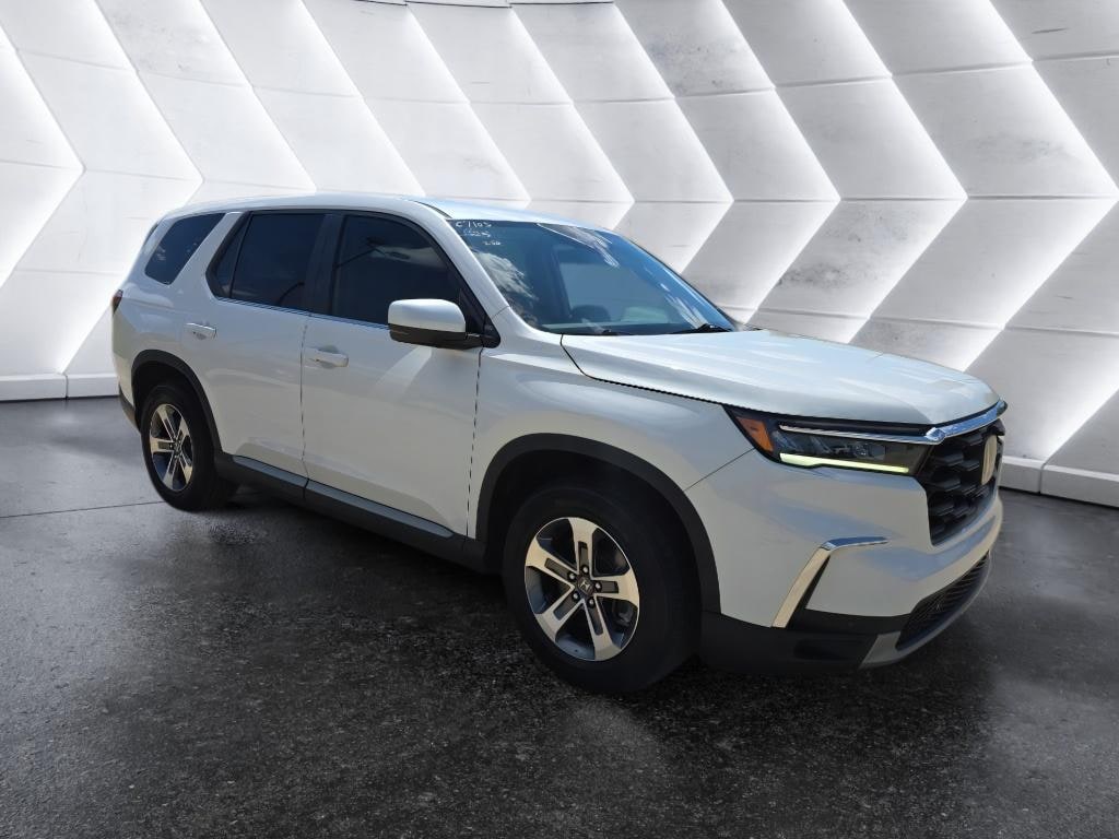 Used 2025 Honda Pilot EX-L SUV