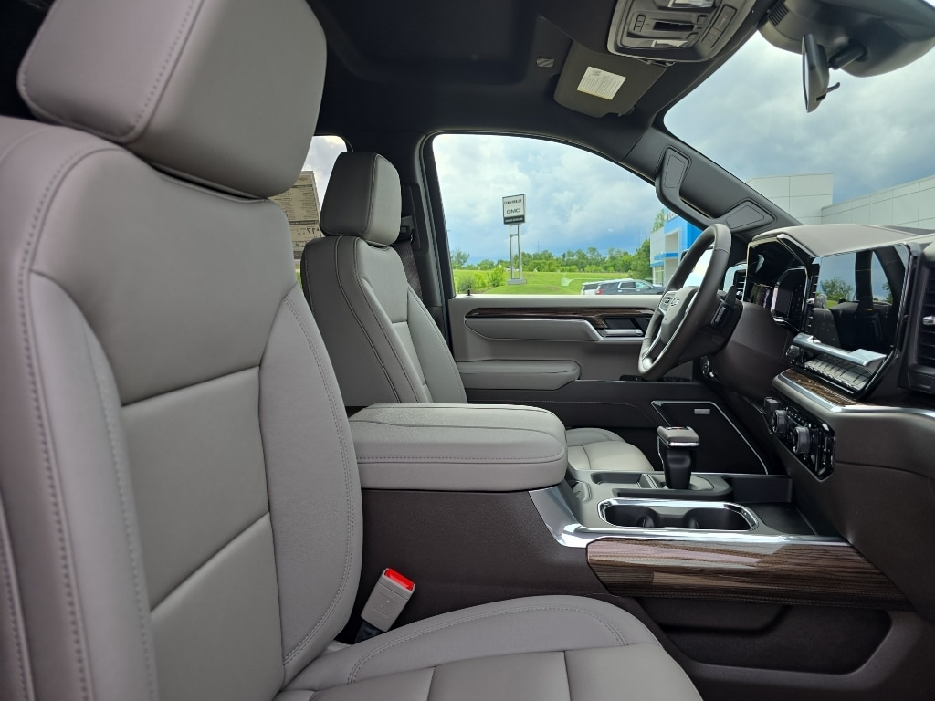 2026 Chevrolet Silverado 1500 RST - Photo 14