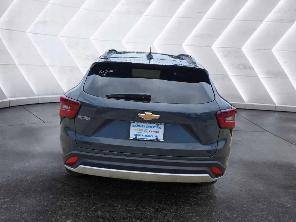 2026 Chevrolet Trax LT - Photo 6