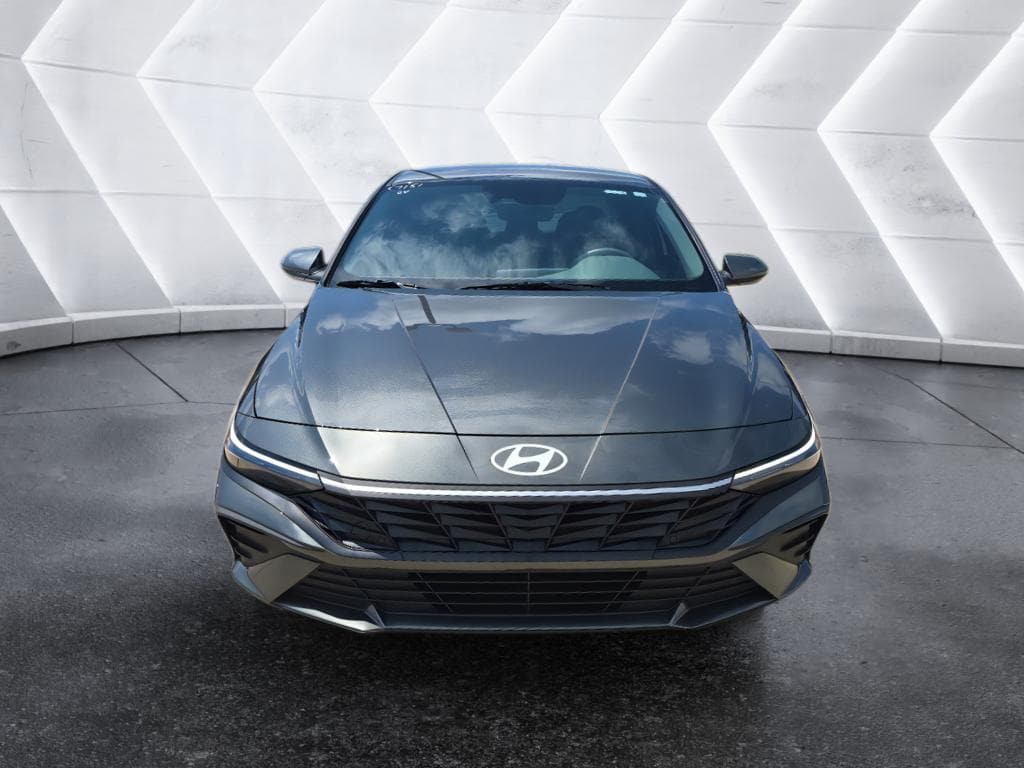 Used 2024 Hyundai Elantra SEL Sedan