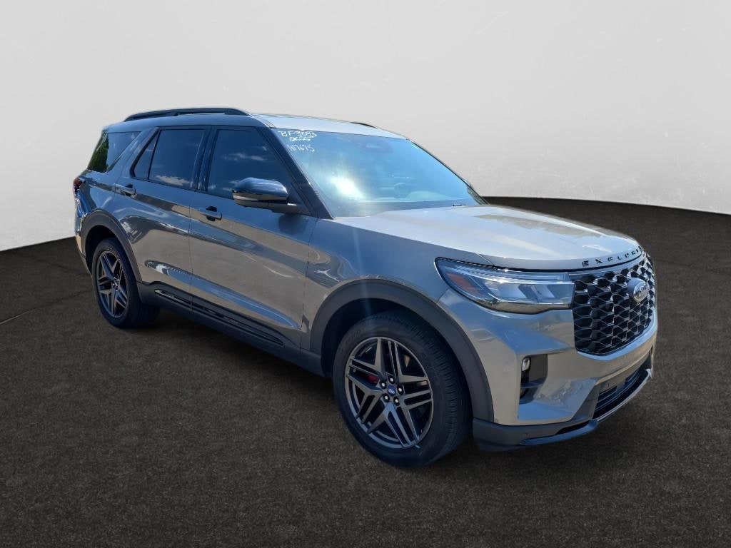 Used 2025 Ford Explorer ST-Line SUV