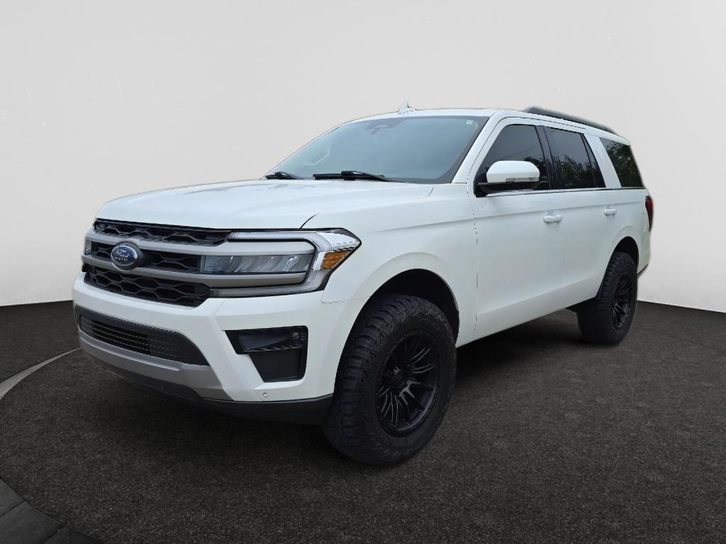 Used 2023 Ford Expedition XLT SUV