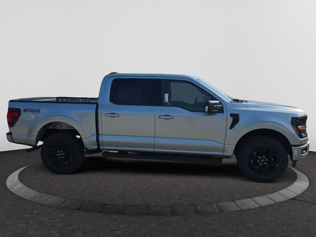 2025 Ford F-150 XLT photo 4