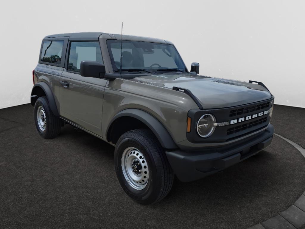 New 2026 Ford Bronco Base SUV