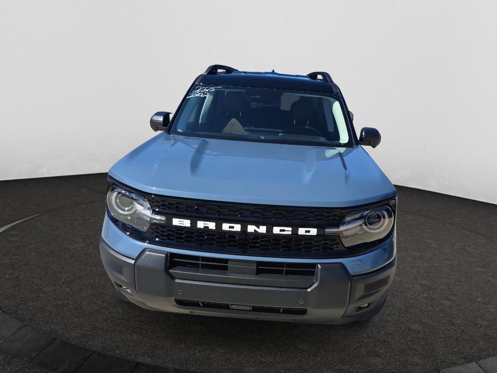2025 Ford Bronco Sport Outer Banks photo 2