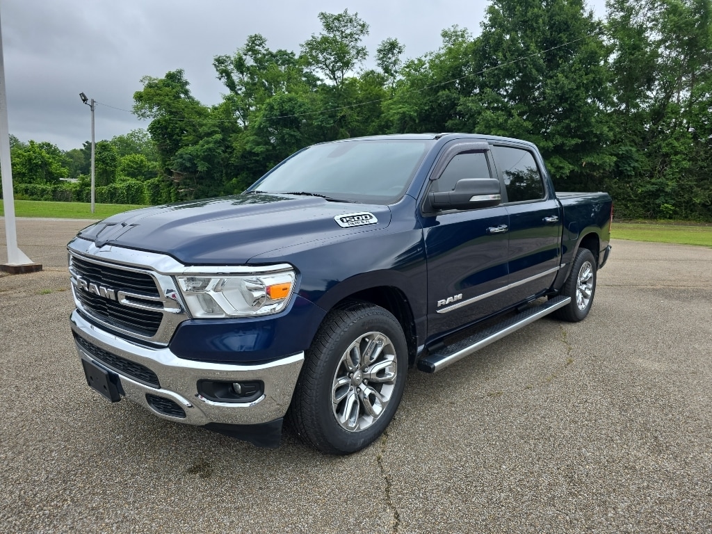 2020 RAM 1500 Big Horn/Lone Star Crew Cab 5'7's photo