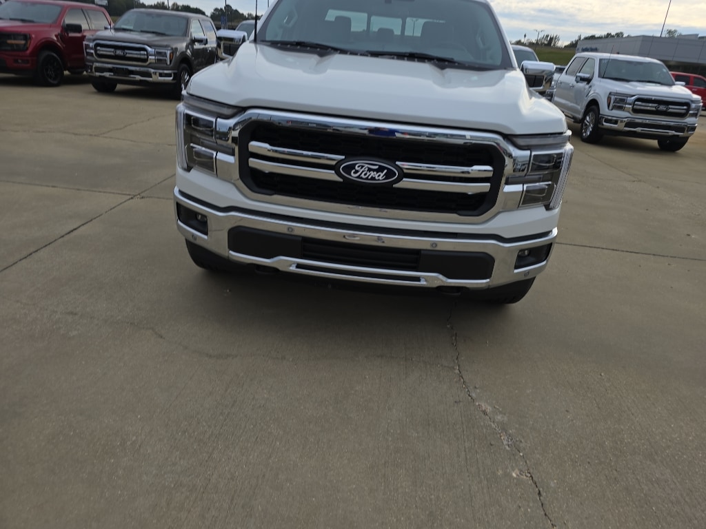 New 2025 Ford F-150 Lariat Truck SuperCrew Cab