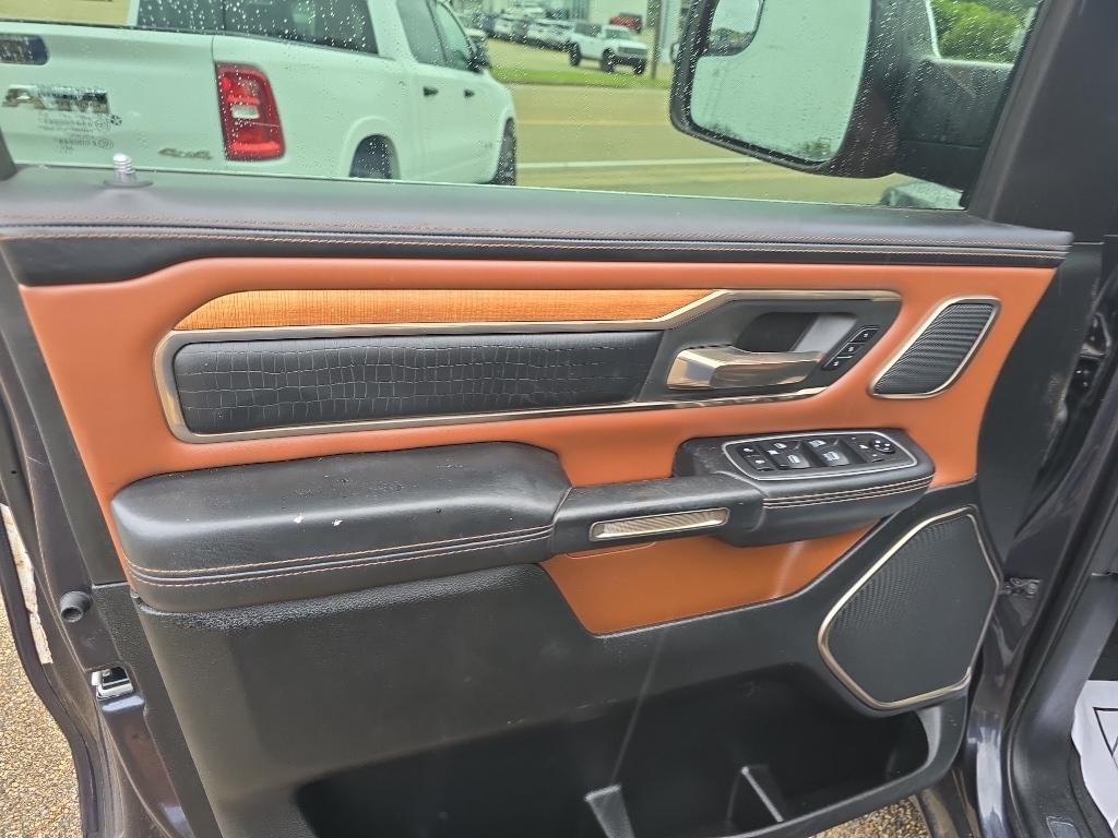 2021 RAM Ram 1500 Pickup Longhorn - Photo 17