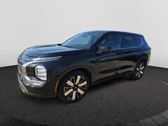 2025 Mitsubishi Outlander SE SUV