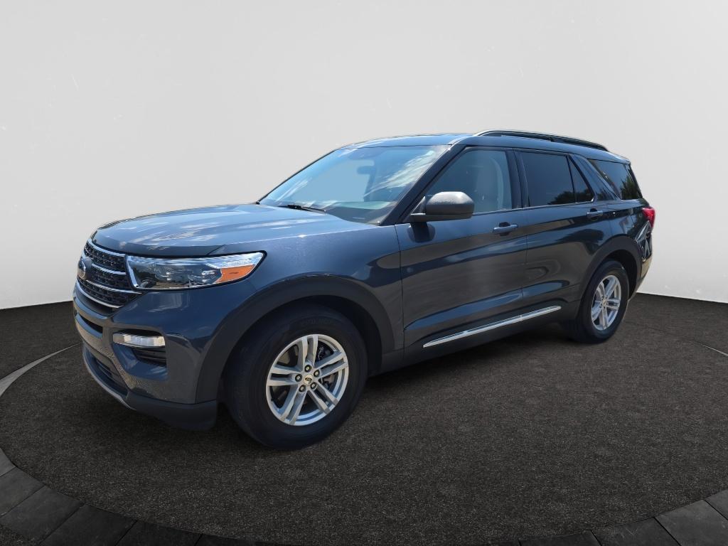 2023 Ford Explorer XLT RWD's photo