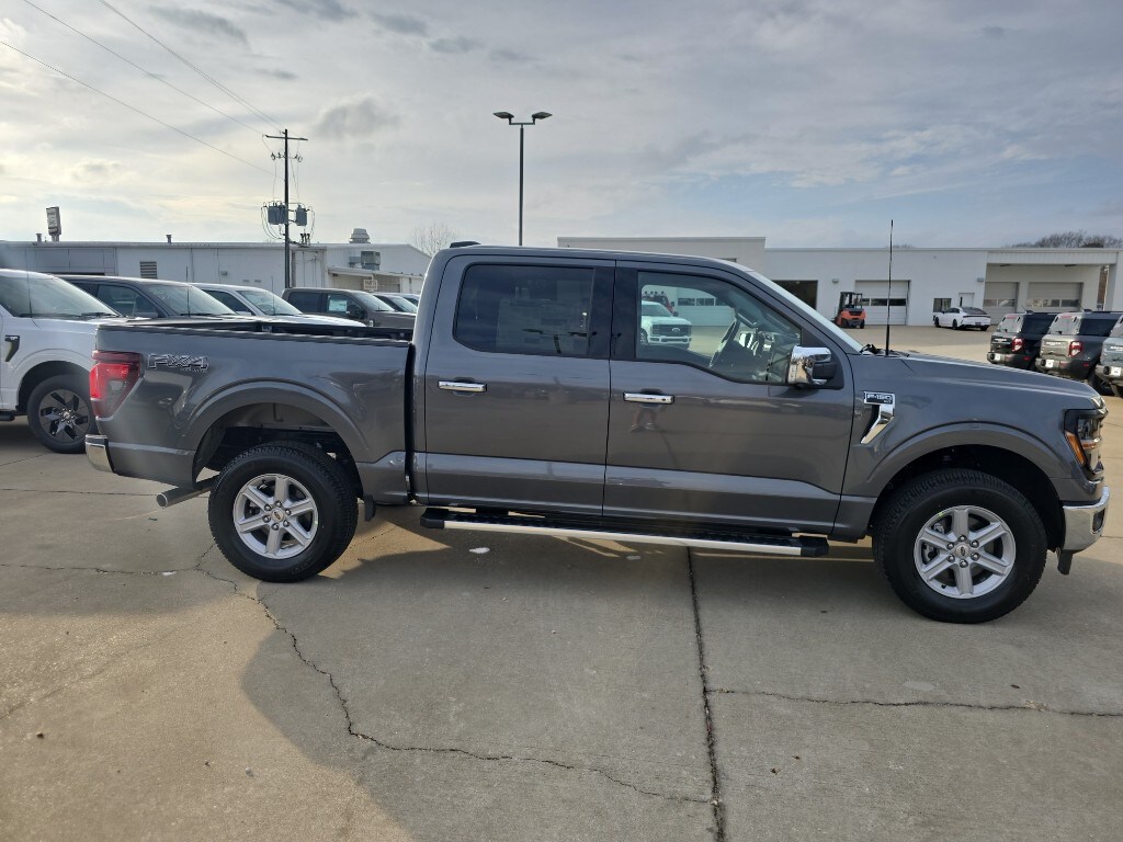 New 2025 Ford F-150 XLT Cab; Super Crew