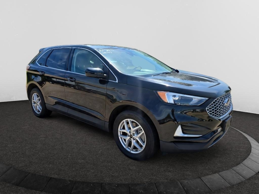 Used 2024 Ford Edge SEL SUV