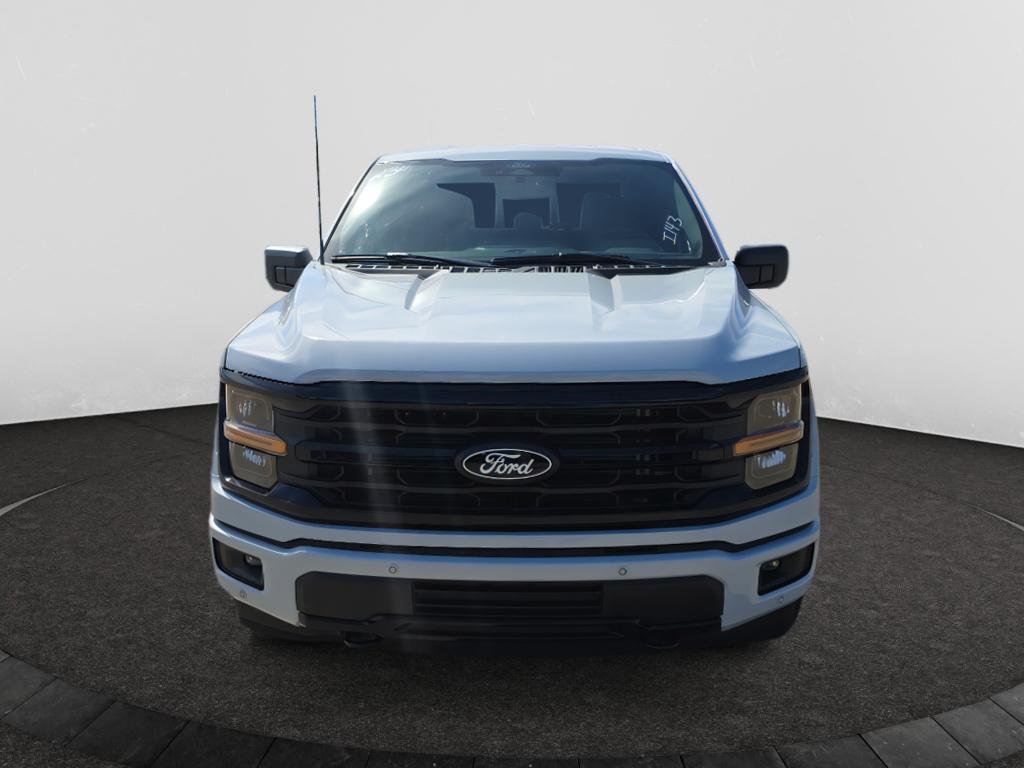 2025 Ford F-150 XLT photo 2