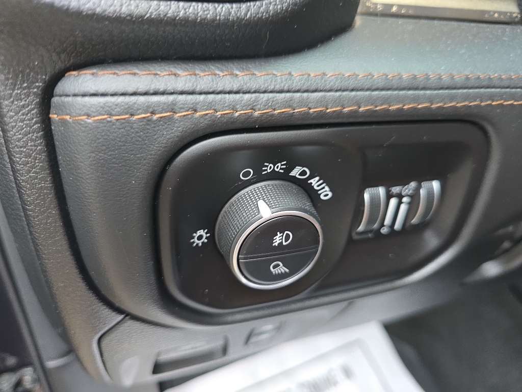 2021 RAM Ram 1500 Pickup Longhorn - Photo 19