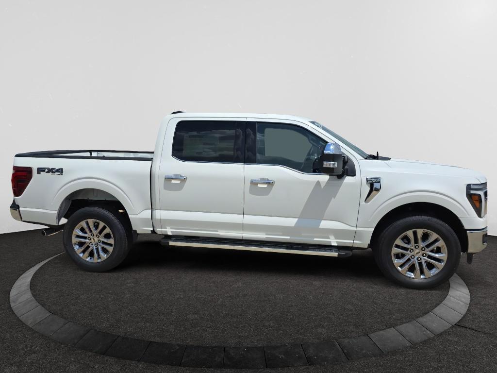 2025 Ford F-150 Lariat photo 4