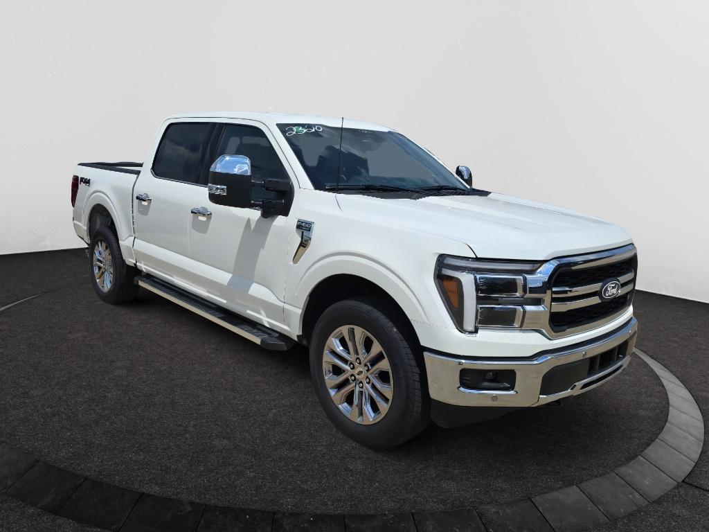 2025 Ford F-150 Lariat photo 3