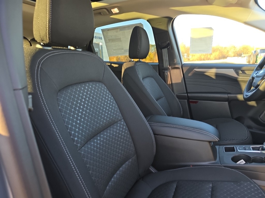 2026 Ford Escape Active - Photo 14