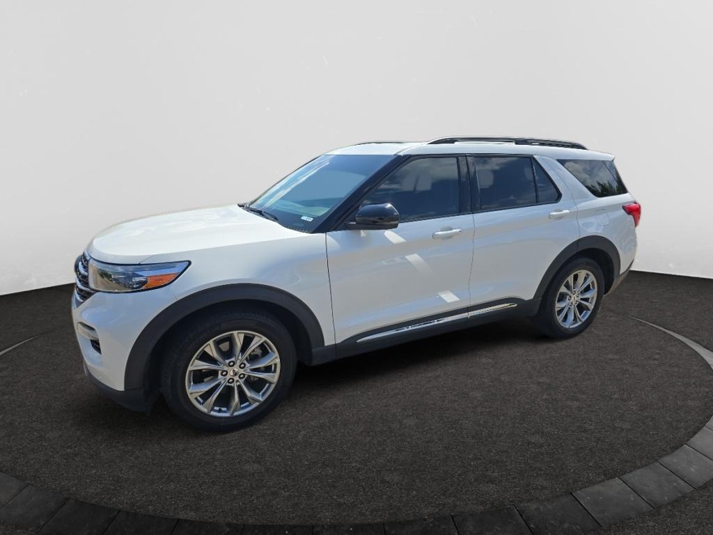 2023 Ford Explorer XLT RWD's photo