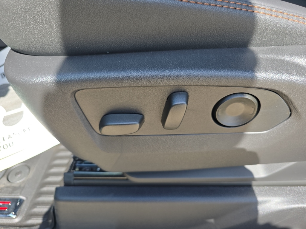 2026 GMC Sierra 1500 AT4 - Photo 18