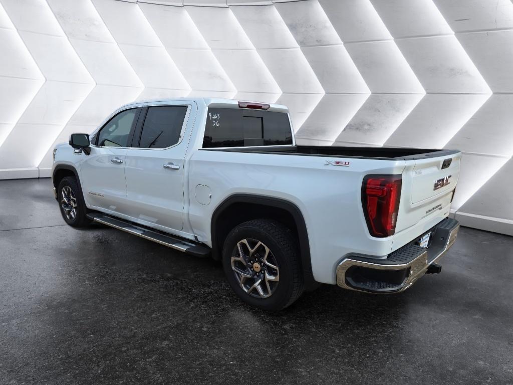 2026 GMC Sierra 1500 SLT - Photo 7