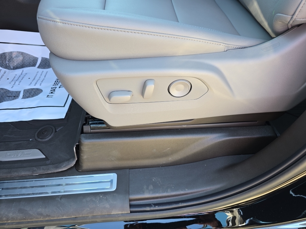2026 GMC Sierra 1500 SLT - Photo 21