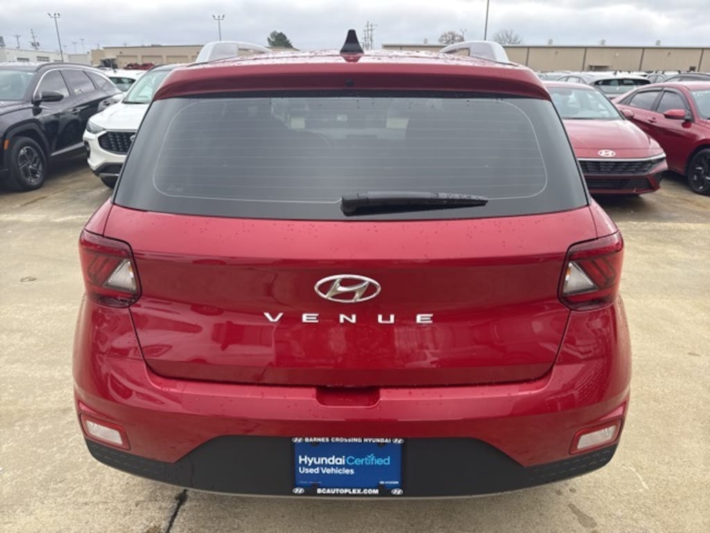 Certified 2022 Hyundai Venue Limited SUV