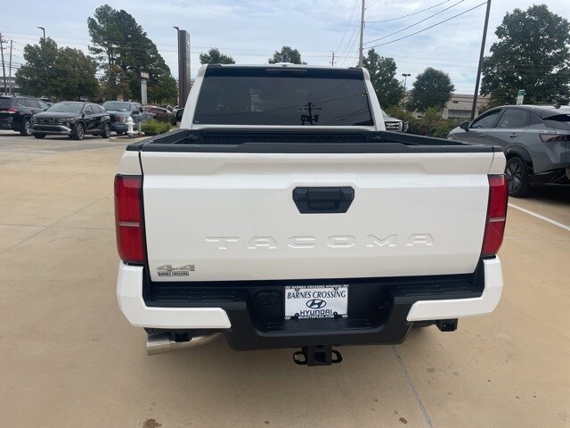 2024 Toyota Tacoma SR5 photo 4