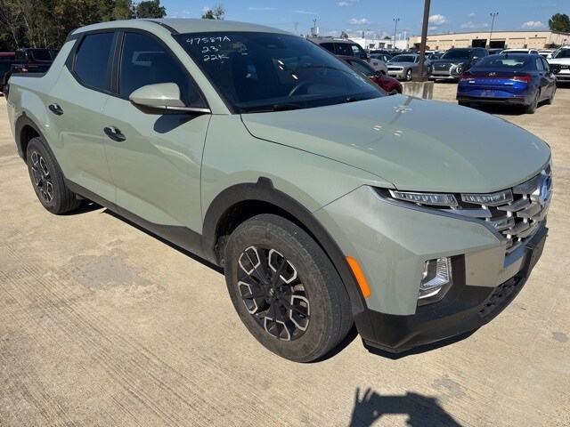 2023 Hyundai Santa Cruz SE photo 3