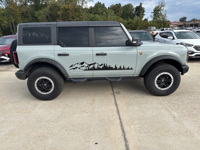 2022 Ford Bronco Badlands photo 4