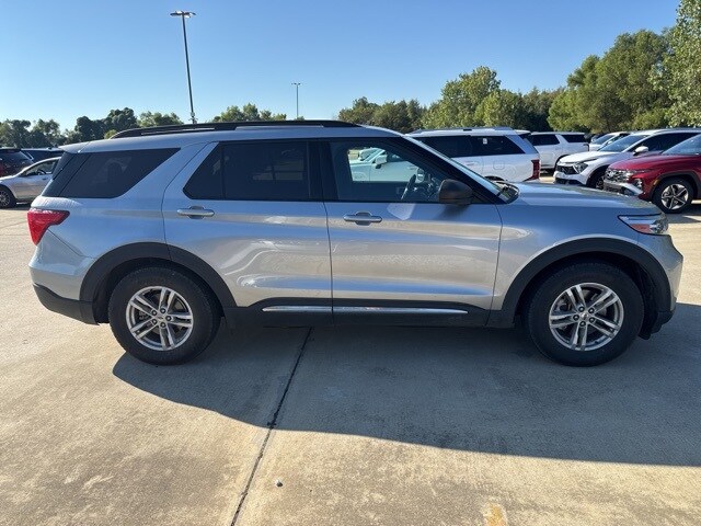 2020 Ford Explorer XLT photo 4