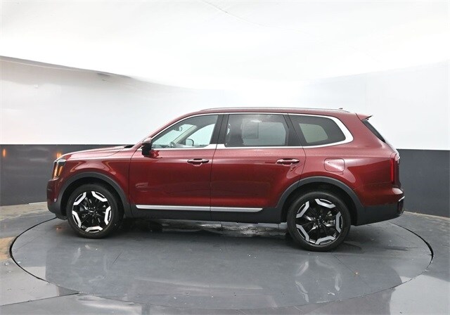 2024 Kia Telluride S photo 4