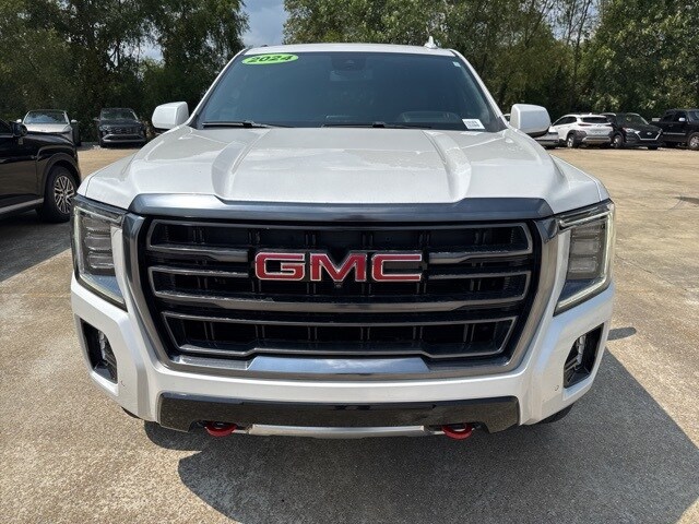 2024 Gmc Yukon XL AT4 photo 2