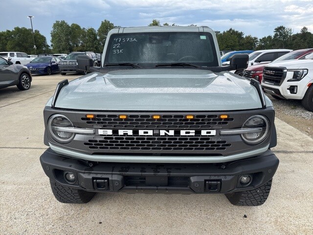 2022 Ford Bronco Badlands photo 2