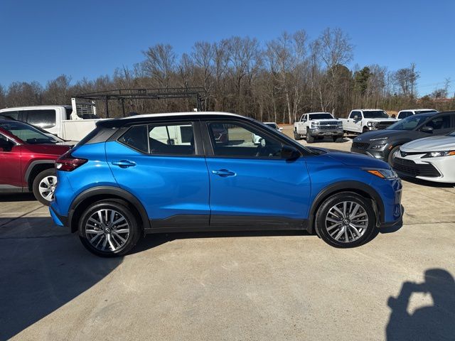 Used 2023 Nissan Kicks SV with VIN 3N1CP5CV5PL558178 for sale in New Albany, MS
