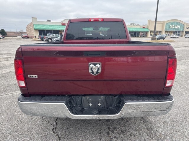 2024 Ram 1500 Classic SLT photo 4