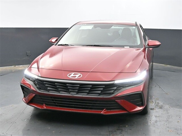 2025 Hyundai Elantra Hybrid Blue photo 2